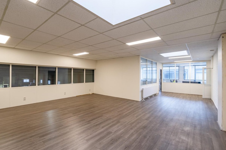 BedrijfsruimteaanAmbachtenstraat 87<br/> inOuderkerk aan de Amstel