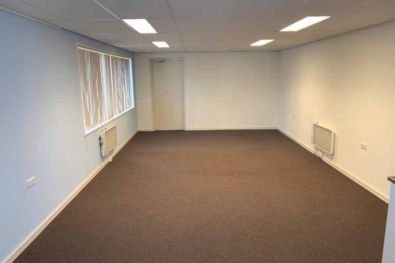 BedrijfsruimteaanVrijheidweg 12<br/> inWormerveer