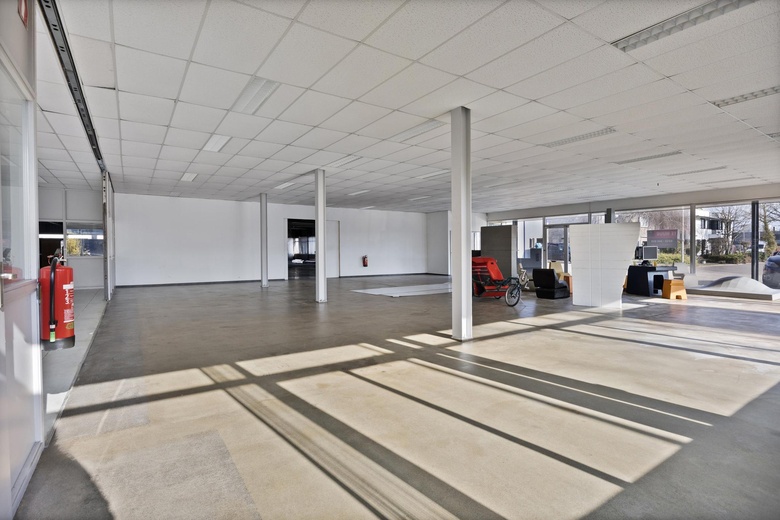 BedrijfsruimteaanHassinkweg 16<br/> inHengelo