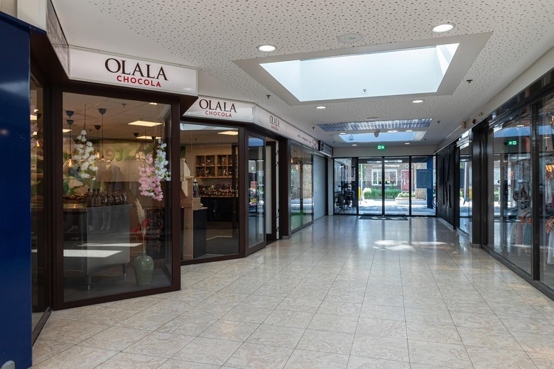 WinkelruimteaanMakado-Center 56<br/> inAlblasserdam