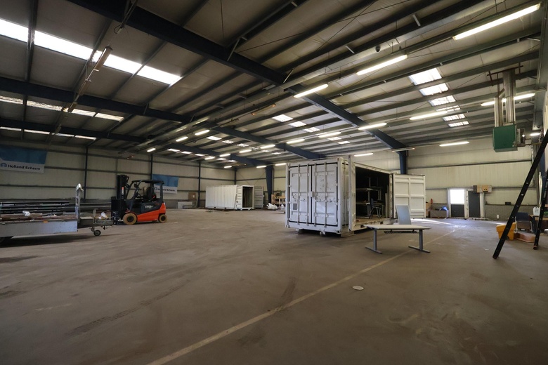 BedrijfsruimteaanZuideinde 81 A<br/> inLandsmeer