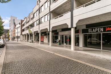 Bekijk foto 2 van Geleenstraat 64