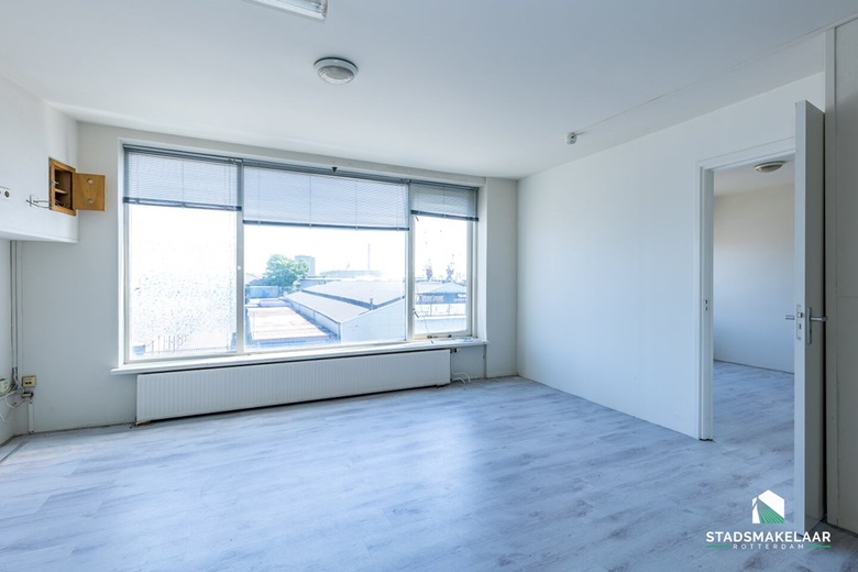 KantoorruimteaanNieuw-Mathenesserstraat 32 B<br/> inSchiedam KantoorruimteaanNieuw-Mathenesserstraat 32 B<br/> inSchiedam