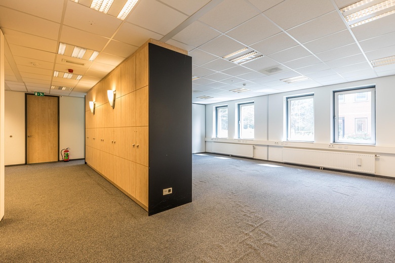 KantoorruimteaanLaan Blusse van Oud Alblas 2<br/> inSoesterberg