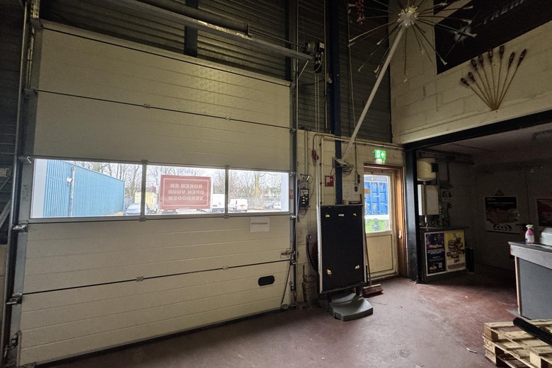 WinkelruimteaanMarkerkant 11 11<br/> inAlmere WinkelruimteaanMarkerkant 11 11<br/> inAlmere