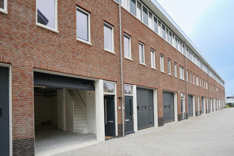 Bekijk foto 1 van Nijverheidslaan 10 R Bekijk foto 1 van Nijverheidslaan 10 R