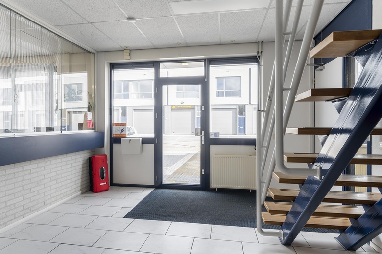 BedrijfsruimteaanKreekweg 16<br/> inVlaardingen