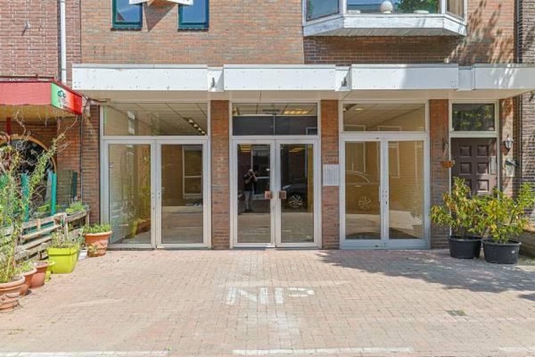 Winkelruimte Delfzijl - Landstraat 11 - Foto 2