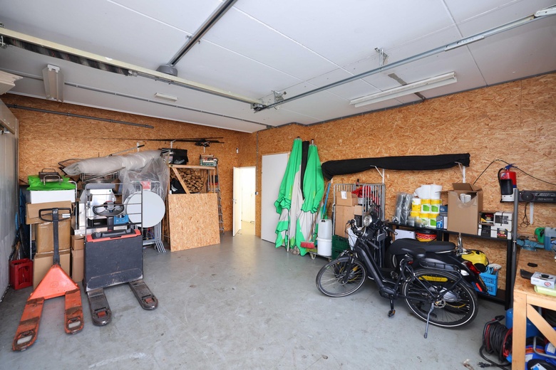 BedrijfsruimteaanLorentzbaan 8<br/> inNieuwegein