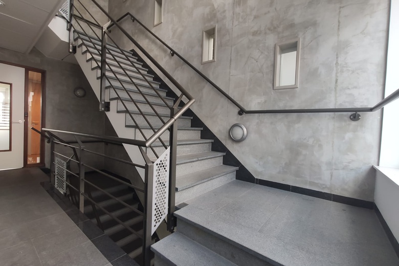 KantoorruimteaanJadelaan 14<br/> inHoofddorp