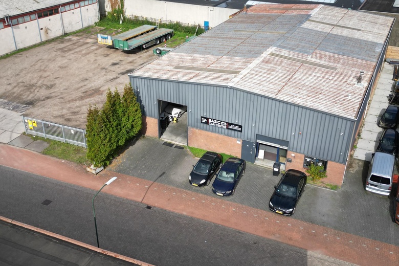 BedrijfsruimteaanAmbachtsstraat 6<br/> inHardinxveld-Giessendam BedrijfsruimteaanAmbachtsstraat 6<br/> inHardinxveld-Giessendam