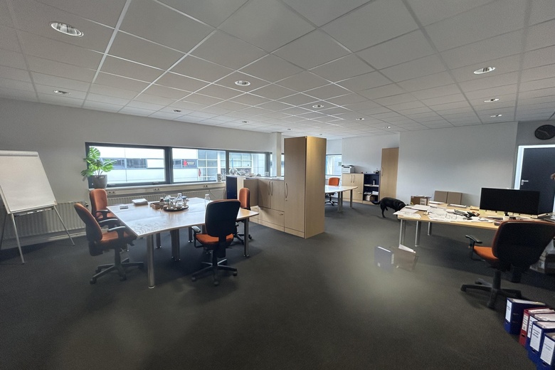 BedrijfsruimteaanOverijsselhaven 123<br/> inNieuwegein