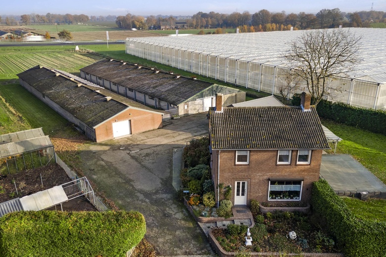 BedrijfsruimteaanVenloseweg 111<br/> inHorst