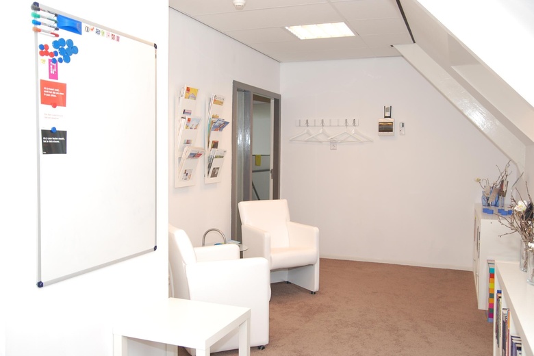 KantoorruimteaanDorpsstraat 9<br/> inNieuwerkerk aan den IJssel KantoorruimteaanDorpsstraat 9<br/> inNieuwerkerk aan den IJssel