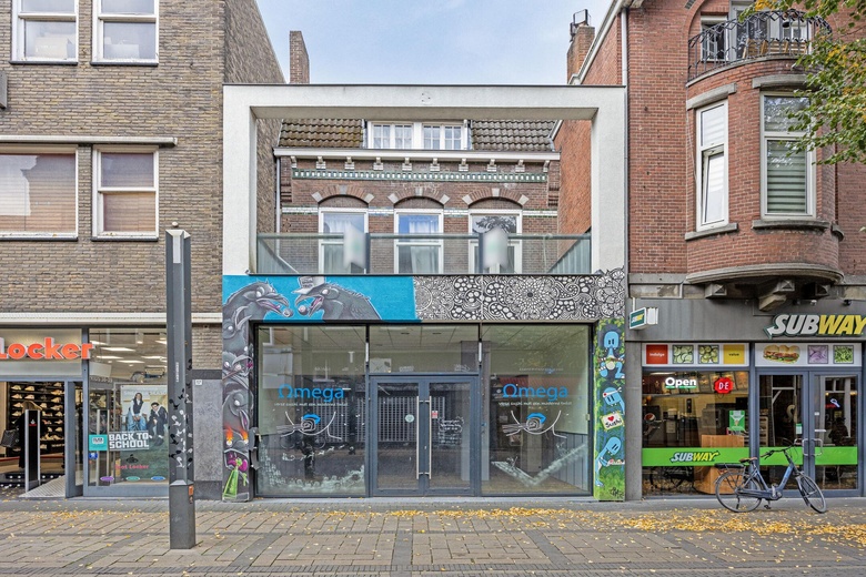 Bekijk foto 1 van Saroleastraat 59