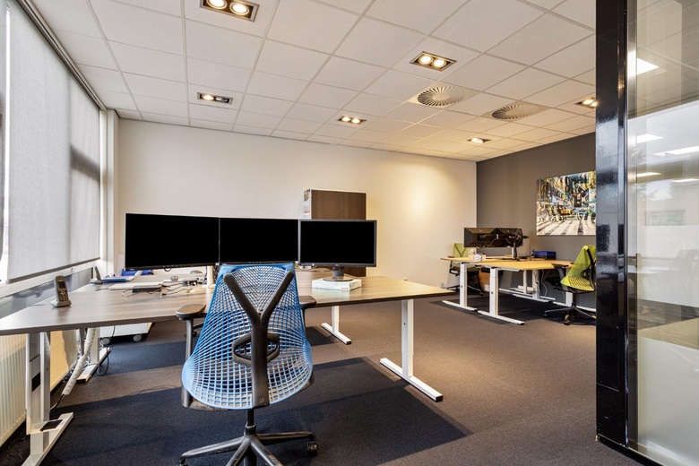 KantoorruimteaanKubus 9 - 15<br/> inSliedrecht