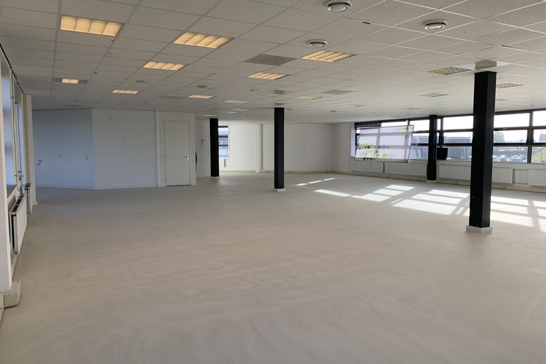 KantoorruimteaanZwaalweg 26 - 32<br/> inBarendrecht