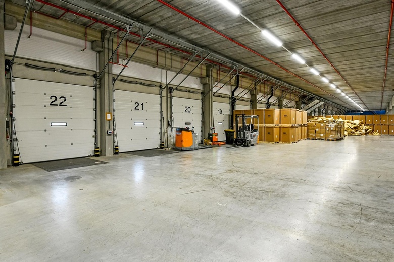 BedrijfsruimteaanRietgraaf 8<br/> inOosterhout