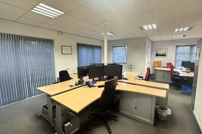 Kantoorruimteaanvan Heemstraweg-west 2<br/> inZaltbommel