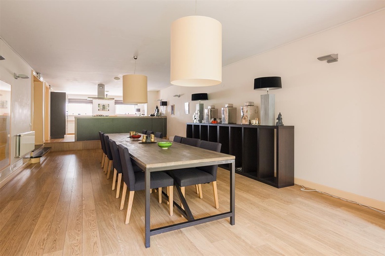 KantoorruimteaanBurgemeester van Karnebeeklaan 17A<br/> inDen Haag