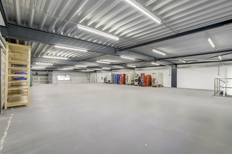 BedrijfsruimteaanBedrijvenstraat 7 a<br/> inWierden