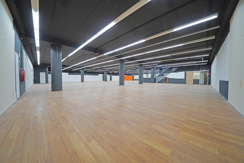 WinkelruimteaanStadhuisstraat 8 - 16<br/> inAlmere WinkelruimteaanStadhuisstraat 8 - 16<br/> inAlmere