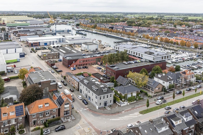 BedrijfsruimteaanIndustrieweg 1<br/> inSliedrecht BedrijfsruimteaanIndustrieweg 1<br/> inSliedrecht