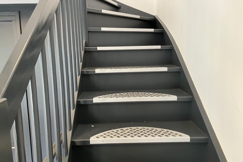 BedrijfsruimteaanPeppelkade 15 a<br/> inHouten