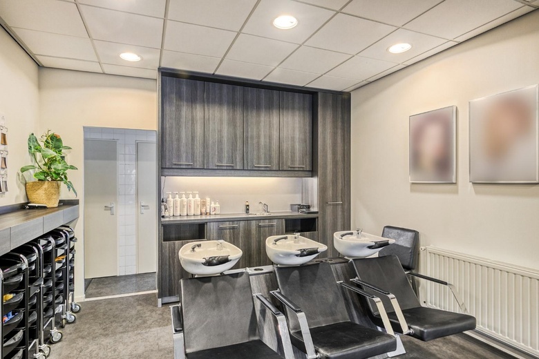 WinkelruimteaanPassage 19<br/> inZwijndrecht WinkelruimteaanPassage 19<br/> inZwijndrecht