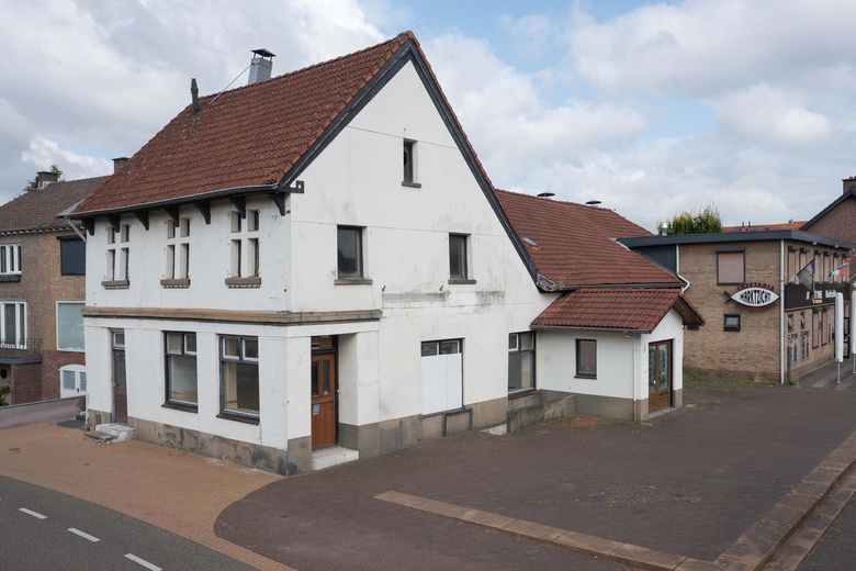 WinkelruimteaanKerkstraat 33<br/> inBorn