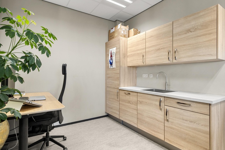 KantoorruimteaanIndustrieweg Oost 7 d<br/> inElst