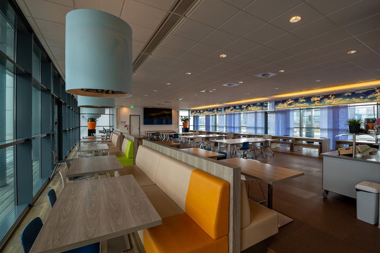 KantoorruimteaanWaalhaven Z.z. 21<br/> inRotterdam