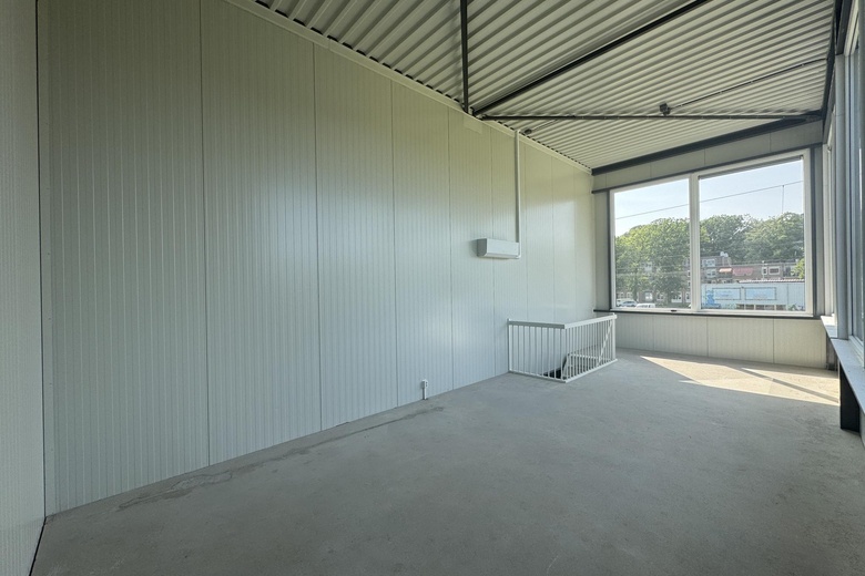 BedrijfsruimteaanEzingerweg 70 42<br/> inMeppel