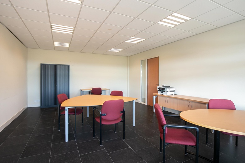 BedrijfsruimteaanBroeklandstraat 24 24A<br/> inElburg BedrijfsruimteaanBroeklandstraat 24 24A<br/> inElburg