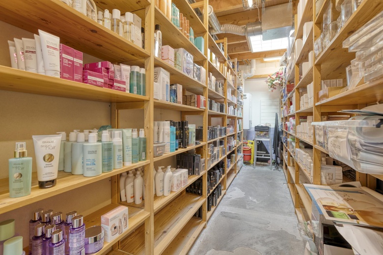 WinkelruimteaanBinnenweg 104<br/> inHeemstede