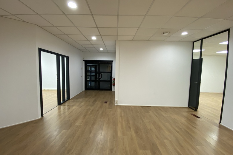 KantoorruimteaanCartografenweg 24<br/> inWaalwijk KantoorruimteaanCartografenweg 24<br/> inWaalwijk