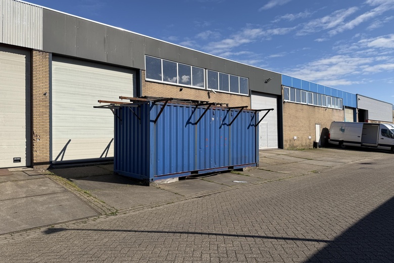 BedrijfsruimteaanPampuslaan 153<br/> inWeesp