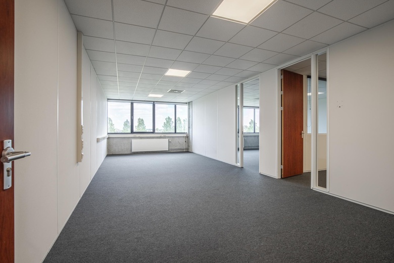 KantoorruimteaanRessenerbroek 26 b<br/> inHeteren KantoorruimteaanRessenerbroek 26 b<br/> inHeteren