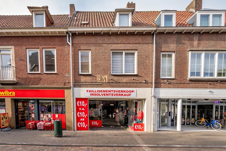Bekijk foto 1 van Grote Beekstraat 9 Bekijk foto 1 van Grote Beekstraat 9