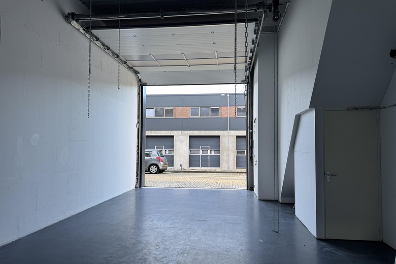 BedrijfsruimteaanAmersfoortsestraat 76 16<br/> inSoesterberg