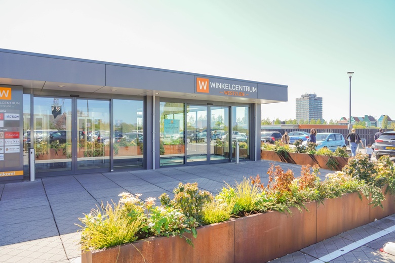 WinkelruimteaanBehouden Haven 9<br/> inZaandam
