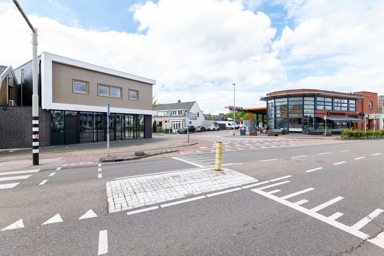 WinkelruimteaanRijksstraatweg 63<br/> inHellevoetsluis