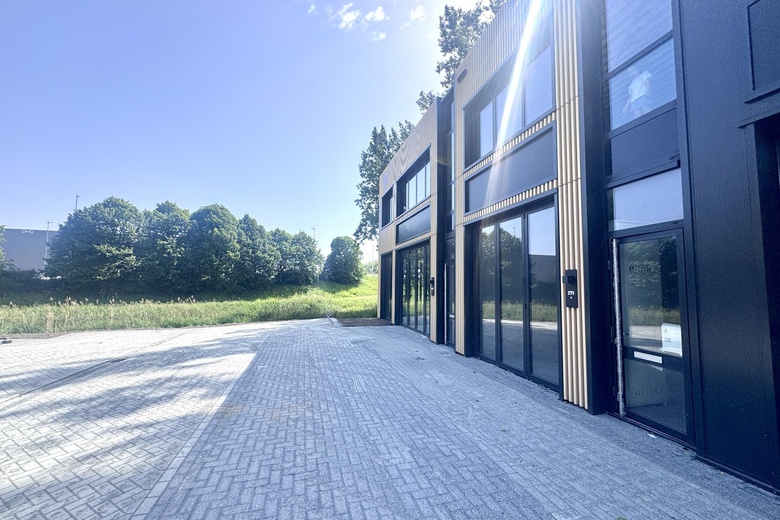 BedrijfsruimteaanRingweg 271<br/> inZaandam