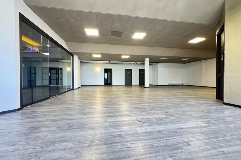 BedrijfsruimteaanIndustrieweg 9<br/> inBladel BedrijfsruimteaanIndustrieweg 9<br/> inBladel