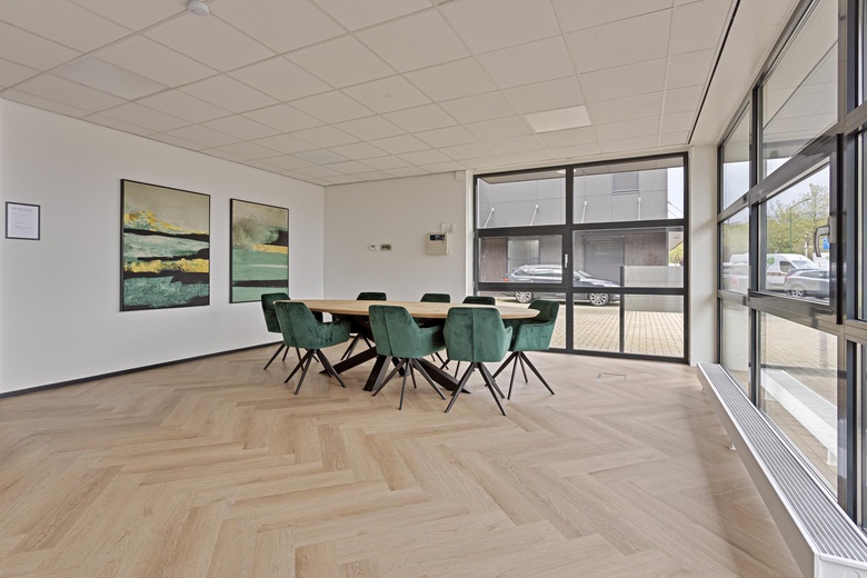 KantoorruimteaanHeinz Moormannstraat 1 a<br/> inBoxmeer KantoorruimteaanHeinz Moormannstraat 1 a<br/> inBoxmeer