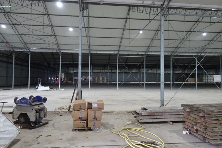 BedrijfsruimteaanOosteinderweg 457<br/> inAalsmeer