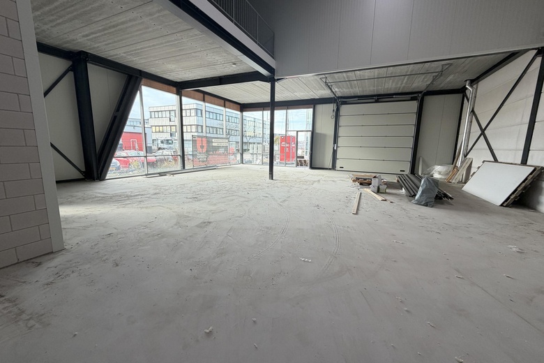 BedrijfsruimteaanWeerenweg 26 U 18<br/> inZwanenburg