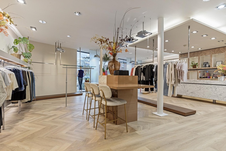 WinkelruimteaanRaadhuisstraat 108<br/> inHoogerheide WinkelruimteaanRaadhuisstraat 108<br/> inHoogerheide
