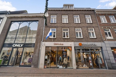 Winkelruimte te huur Roermond - Varkensmarkt 2