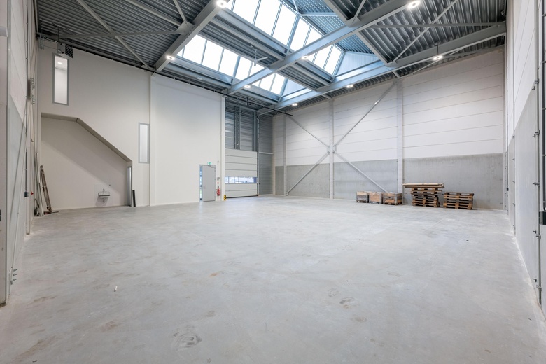 BedrijfsruimteaanBrandenburgbaan 4 - 4<br/> inRotterdam